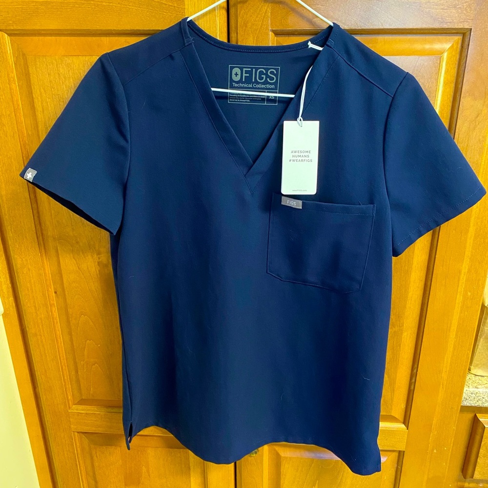 Figs Catarina Navy Scrub Top